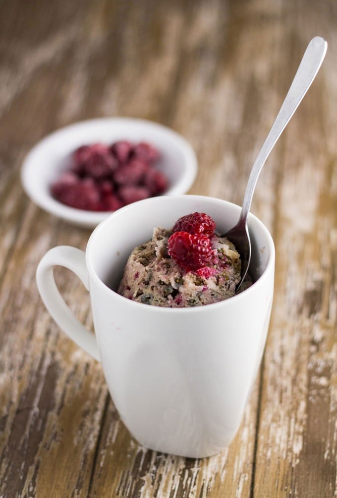 Raspberry mug cake is the perfect dessert in so many ways, delicious, healthy and only takes a few minutes to make.