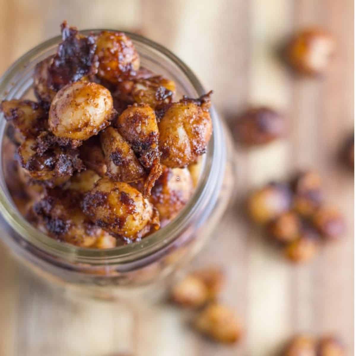 Cinnamon Macadamias