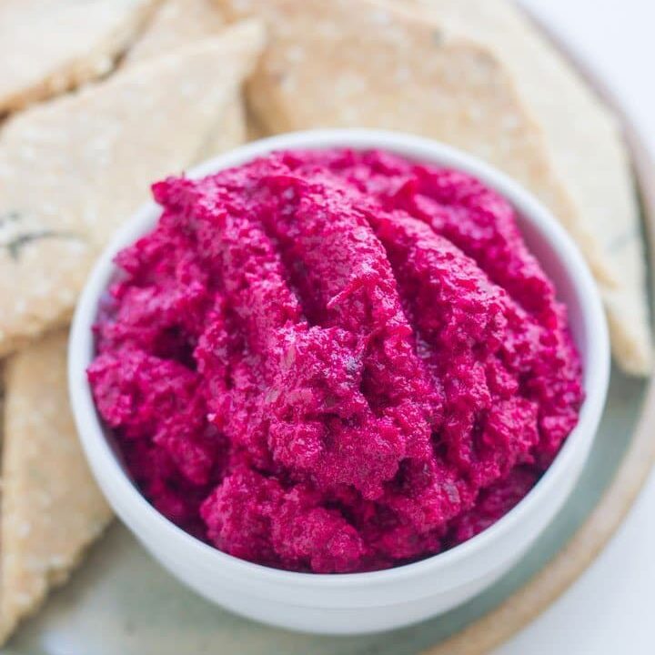 Roast Beetroot, Onion and Macadamia Dip is great tasting and healthy alternative to those store bought ones which are often packed full of preservatives and additives. Gluten, dairy and preservative free