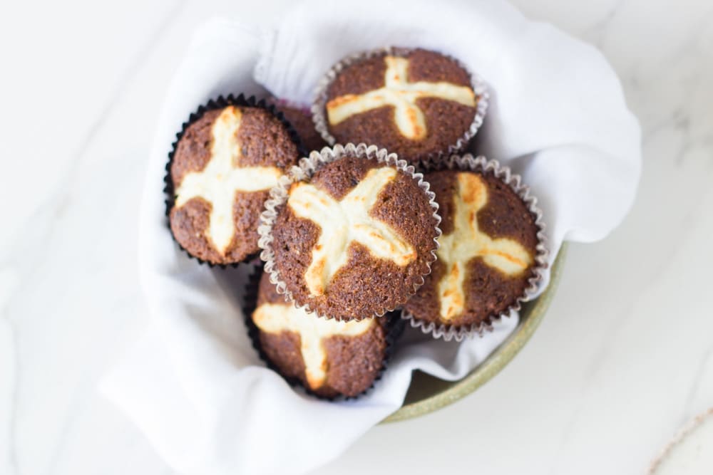 Gluten free hot cross buns recipe