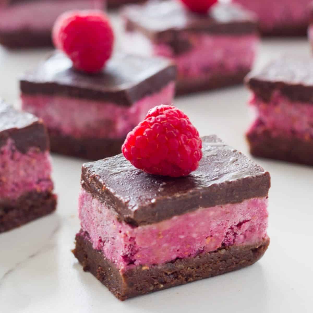 No-Bake Chocolate Raspberry Brownies