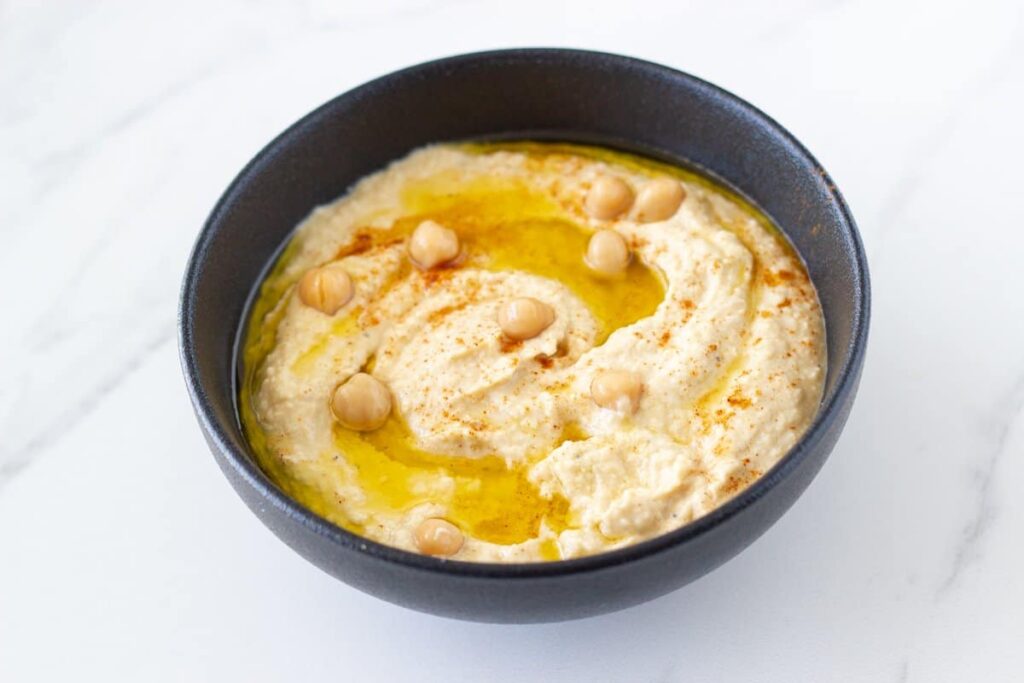 bowl of hummus