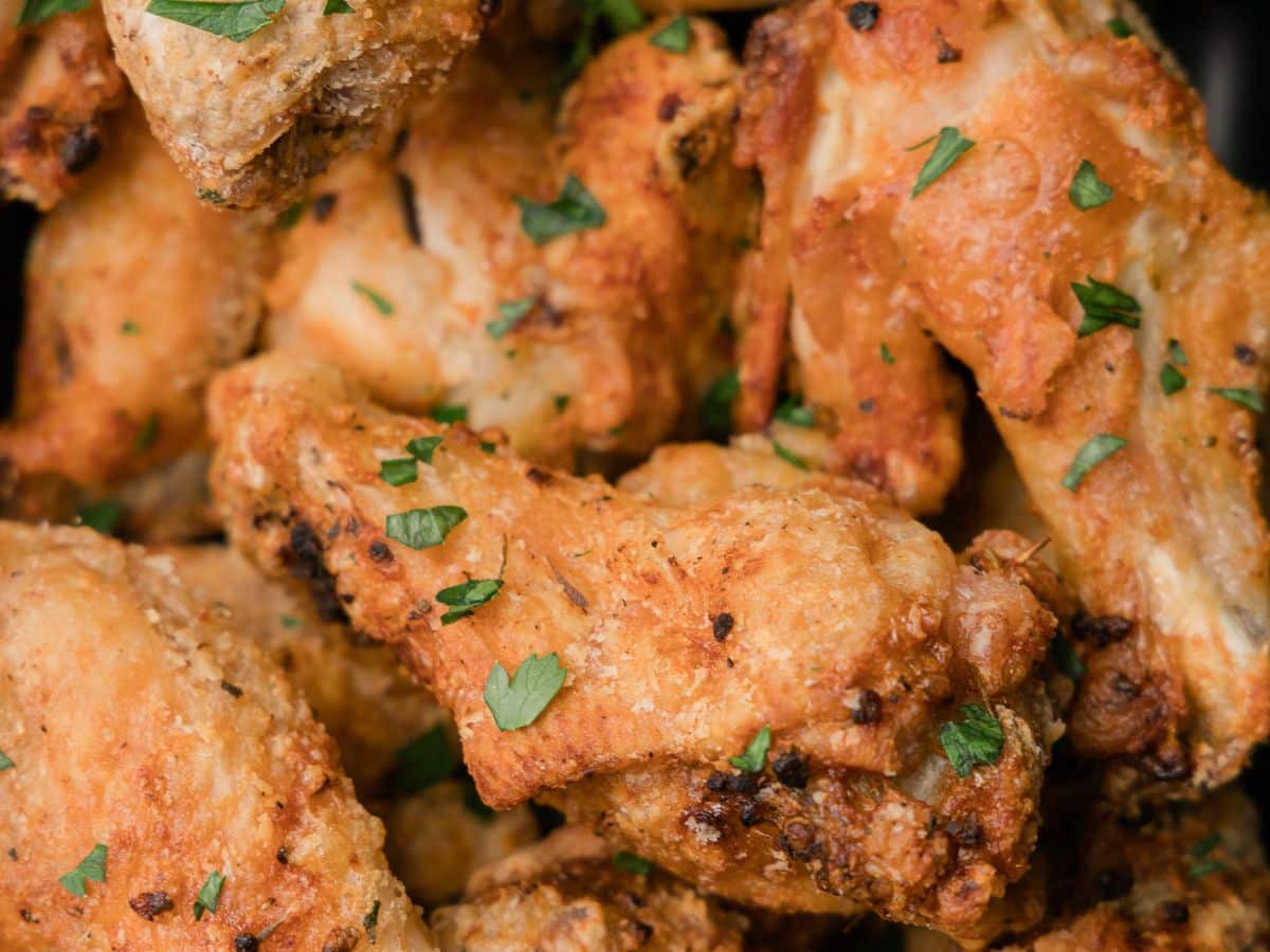 Crispy Air Fryer Chicken Wings - Becomingness